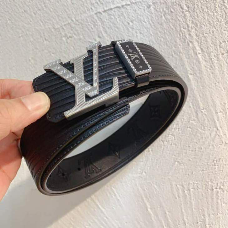 Picture of Louis Vuitton Belts _SKUfw218394890fw